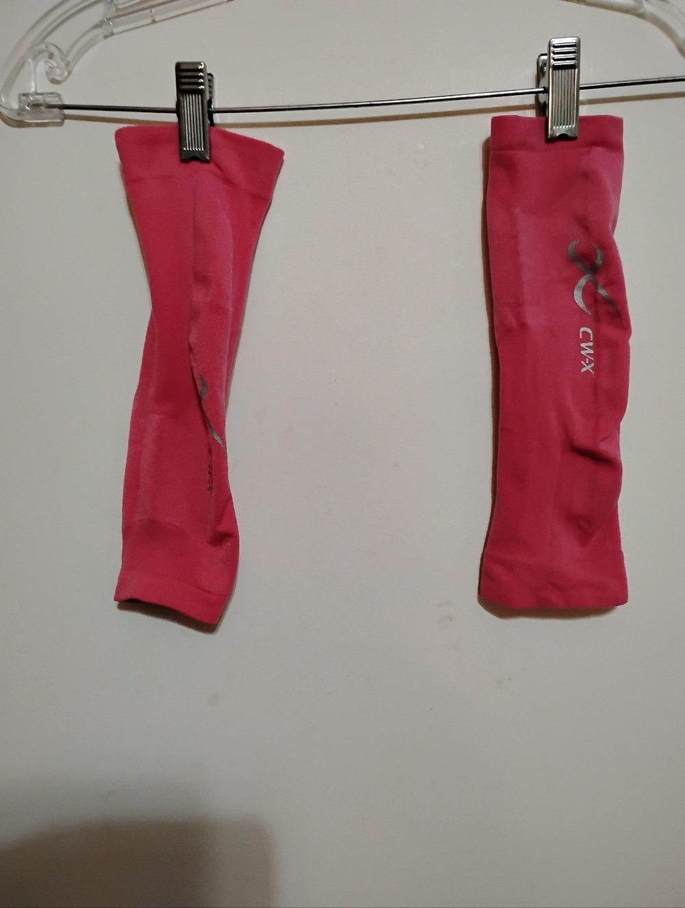 CW-X Hot Pink Compression Arm/Leg Sleeves